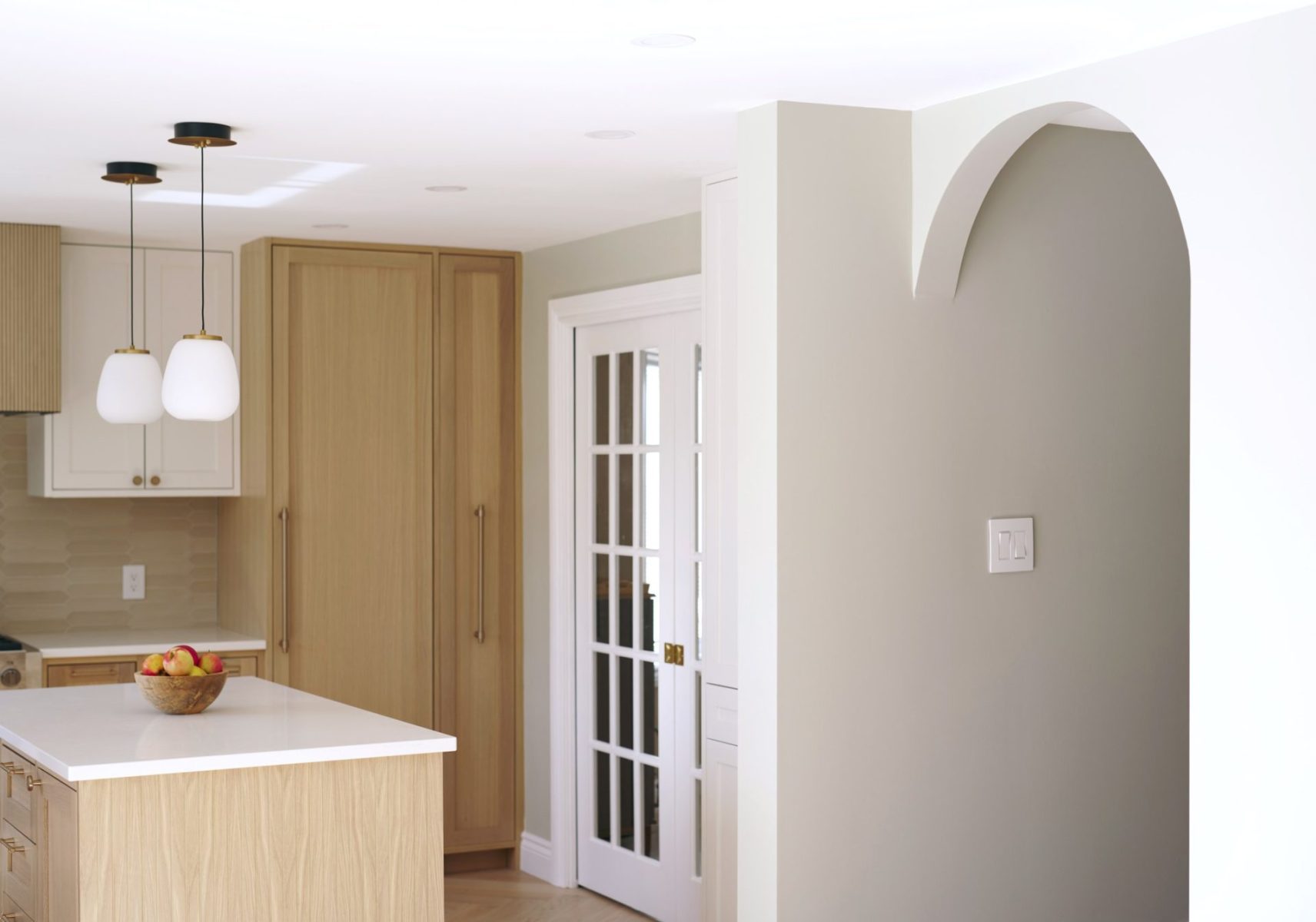 kitchen renovation Ottawa, contemporary kitchen design, kitchen remodel, modern kitchen design, functional kitchen layout, custom kitchen design, kitchen renovation ideas